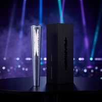 LE SSERAFIM Light Stick Officiel en Acrylique Luminescent pour Concerts et Événements Tous Âges K-pop Goff Studio