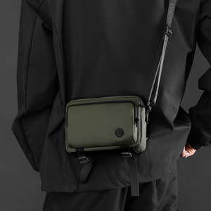 Nouveauté Tendance 2025 Sacoche Bandoulière Étanche pour Homme avec Logo Personnalisé - Product Image 2