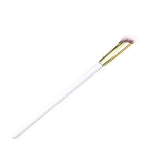 Nuevo Pincel <span class=keywords><strong>Corrector</strong></span> Angulado YD 2026 con Mango Blanco para Maquillaje, Pincel para Ojos, <span class=keywords><strong>Corrector</strong></span> para <span class=keywords><strong>Ojeras</strong></span> - Product Image 6