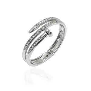Stylish Brand Bracelet High Quality Zine Alloy Silvering Plated Diamond Bracelet Ladies Nail Bangle For Ladies