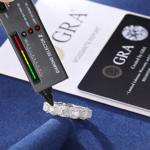 Đồ trang sức đám cưới sang Trọng Quà Tặng vàng trắng 925 sterling Silver <span class=keywords><strong>Cushion</strong></span> <span class=keywords><strong>cut</strong></span> vvs moissanite kim cương engagement Band Nhẫn - Product Image 5