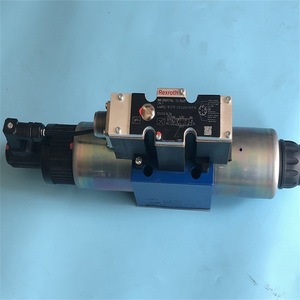 วาล์วควบคุมทิศทางแบบสัดส่วน Rexroth รุ่น 4WREE10E75 แรงดัน 315 บาร์ อัตราการไหล 100 ลิตร/นาที ชิ้นส่วนควบคุมระบบไฮดรอลิก - Product Image 2