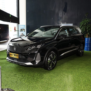 Chine <span class=keywords><strong>Voiture</strong></span> d'occasion <span class=keywords><strong>Peugeot</strong></span> 5008 SUV 1.8T Moteur Transmission automatique Gauche Foncé Sept <span class=keywords><strong>places</strong></span> I-Cockpit Design Sièges modulaires - Product Image 4