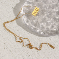 Mode Féminine 11:11 Collier de Soirée Étanche en Acier Inoxydable Plaquée Or 18K, Chaîne Corde, Pendentif Carré Anti-Ternissement