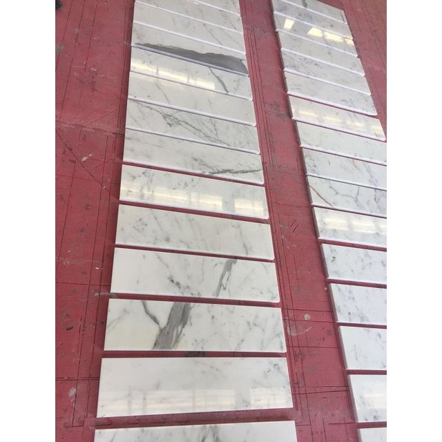 White Calacatta Marble Tiles for Bathroom Floor and Wall Tiles