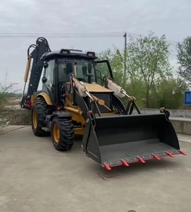 Bulldozer d'occasion CAT 420F, chargeuse-pelleteuse à quatre roues motrices, chargeuse hydraulique multifonction, excavatrice - Product Image 2