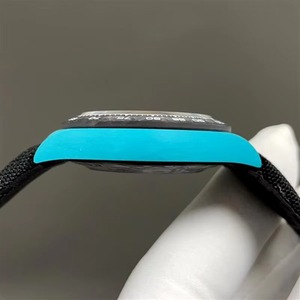 Montre pour homme élégante et luxueuse, design Drioshipping, fibre de carbone, luminescente, 40 mm, montre mécanique automatique de haute qualité - Product Image 5