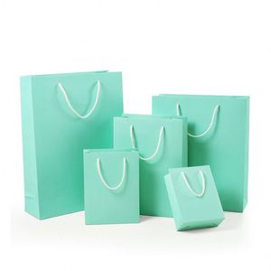 Sacs de shopping en carton recyclé de luxe à prix d'usine, personnalisables avec votre propre logo, sacs en papier kraft - Product Image 4