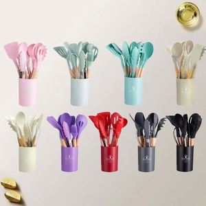 Wholesale 12-piece Wooden Handle Silicone Kitchenware Set Non-stick Cooking Storage Barrel Home Supplies Factory in Stock - Product Image 5