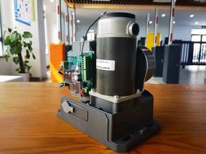 <span class=keywords><strong>Moteur</strong></span> à courant continu <span class=keywords><strong>Moteur</strong></span> d'automatisation de porte Ouvre-porte <span class=keywords><strong>coulissant</strong></span> <span class=keywords><strong>Moteur</strong></span> automatique à grande vitesse pour <span class=keywords><strong>double</strong></span> porte avec capteur - Product Image 5