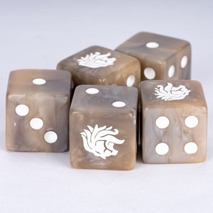 Faccub Tùy Chỉnh Thiết Kế Logo 16Mm D6 Sáu Hai Mặt Nhựa Nhựa Xúc Xắc Cho Dnd Trò Chơi Khuyến Mại Cuộn <span class=keywords><strong>Galaxy</strong></span> Nhựa Xúc Xắc - Product Image 1