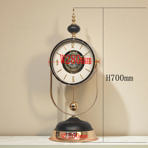 <span class=keywords><strong>Horloge</strong></span> <span class=keywords><strong>de</strong></span> bureau circulaire mécanique <span class=keywords><strong>moderne</strong></span> et luxueuse en métal Armens avec calendrier rétroéclairé pour la décoration <span class=keywords><strong>de</strong></span> la maison, du bureau ou du foyer - Product Image 3