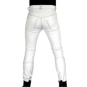 Pantalon d'hiver pour homme en cuir véritable blanc, grande taille, avec fermeture boutonnée, coupe protectrice, à porter avec des bottes noires - Product Image 2