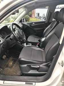 Volkswagen <span class=keywords><strong>Tiguan</strong></span>, Auto Usado de Alta Calidad en Venta, <span class=keywords><strong>Precio</strong></span> Bajo, Excelente Estado, Se Aceptan Depósitos - Product Image 4