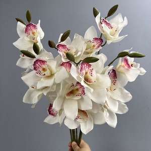 Vente en gros de plantes d'orchidée <span class=keywords><strong>cymbidium</strong></span> à 8 têtes, en latex, toucher réel, blanc et vert, imperméables, décoration moderne pour Thanksgiving, Noël, mariage - Product Image 2