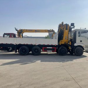 Grue montée sur camion 14-16 tonnes, hauteur de levage 21,5 m, flèche neuve, moteur neuf, bras télescopique droit, toutes sortes de chargements - Product Image 1