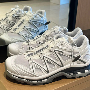 Luxury XT6 Outdoor Hiking Sneakers Men's Women's 3D-Designed Sports Walking Court Sneakers Fashion Trend Urban Running Shoes - Product Image 4