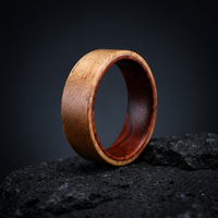 Natürlicher Handgefertigter Koa-Rosenholz Unisex Ehering Kombiniertes Holzdesign