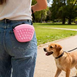 Bolsa de Silicona para Premios de Perros, Bolsa de Entrenamiento Portátil para Perros, Impermeable, con Clip para Cinturón, para Premios y Paseos - Product Image 1