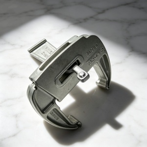 <span class=keywords><strong>Pince</strong></span> de <span class=keywords><strong>panneau</strong></span> Doka légère, accessoires de coffrage norme EN74, quincaillerie de fixation portable <span class=keywords><strong>pour</strong></span> petits projets - Product Image 3