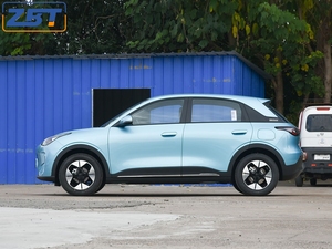 2025 Geely Xingyue Écran de contrôle central de 14.6 pouces, véhicule New Energy <span class=keywords><strong>5</strong></span> <span class=keywords><strong>portes</strong></span> <span class=keywords><strong>5</strong></span> places, coffre avant 70L avec grand espace de stockage - Product Image 4