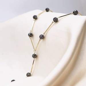 18k Gold Plated Vintage Y Shaped Tassel Necklace For Women Mid Length Clavicle Chain Zinc Alloy Fashion Accessory - Product Image 3