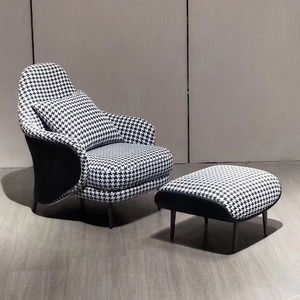 Ensemble fauteuil et pouf élégants avec rembourrage en <span class=keywords><strong>peluche</strong></span> et design moderne pour un confort élégant dans n'importe quel espace - Product Image 2