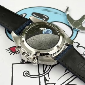 Boîtier en titane de 42 mm, bracelet en maille de titane, mouvement automatique, lunette en céramique noire, cadran vintage luminescent, résistant à l'eau jusqu'à 100 m - Product Image 4