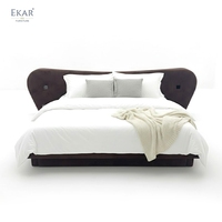 Lit Moderne Haut de Gamme pour Chambre à Coucher, Meuble Personnalisable, Exportation Usine Foshan, Lit de Luxe pour Hôtel/Villa