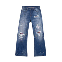 Jean en denim déchiré et délavé bleu foncé avec rivets, coupe droite ample, style vintage et décontracté pour homme, personnalisable en marque privée