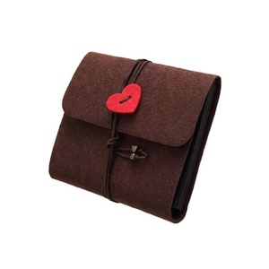 <span class=keywords><strong>Album</strong></span> fotografico multifunzionale <span class=keywords><strong>Album</strong></span> fotografico in feltro fatto a mano fai da te con 30 fogli per la decorazione domestica regalo di compleanno - Product Image 2