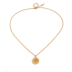 Wanxing Gold Plated Floral Pendant Necklace 18K Titanium Steel Irregular Round Coin Design Everyday Wear Business Style - Product Image 5