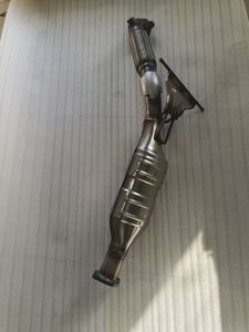 ขายตรงจากโรงงาน ตัวเร่งปฏิกิริยาสำหรับ Volvo S60 S80 XC90 <span class=keywords><strong>2</strong></span>.5 เทอร์นารีแคทาลิสต์ ได้มาตรฐานยูโร <span class=keywords><strong>2</strong></span> <span class=keywords><strong>3</strong></span> 4 5 6 - Product Image 5