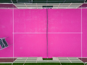 Conception de terrains de padel avec support technique, conformes aux dimensions FIP, référence de conception, offre en gros, package investisseur accueilli avec sympathie - Product Image 1
