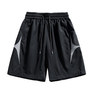 Pantalones cortos activos para hombre: Forro de compresión con capa exterior suelta, perfecto para artes marciales mixtas, boxeo o entrenamiento de circuito - Product Image 4