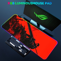 Tapis de souris de jeu RGB Anime personnalisé 30x80cm grand tapis de bureau LED avec bord éclairé pour les joueurs