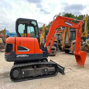 Excavatrices Doosan d'occasion DX55/DX60-9C/DX225/DX300, équipement de construction avec moteur, boîte de vitesses et engrenages - Product Image 1