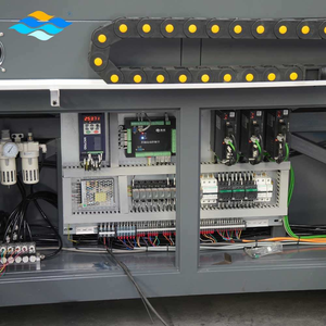 Fresatrice Copiatrice per Alluminio Certificata CE - Fresatrice Copiatrice per Alluminio |   Macchina per Porte e Finestre in Alluminio e UPVC Vendita all'Ingrosso - Product Image 4