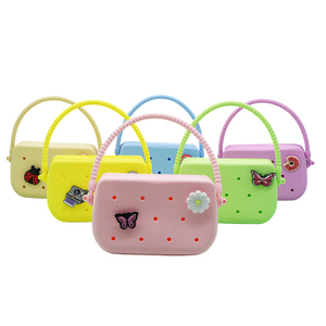 Mini sac de rangement DIY en silicone perforé pour pièces de monnaie - Product Image 4