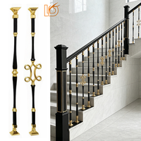 Balustrade d'escalier en alliage d'aluminium décorée, de luxe, contemporaine, noire et dorée, de haute qualité, pour intérieur, avec poteaux métalliques