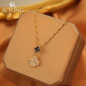 Trébol de cuatro hojas de acero inoxidable chapado en oro de 14K, Perla de imitación de circón de cobre, collares de joyería de moda de lujo para uso diario - Product Image 3