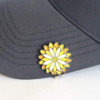 Profesyonel fabrika özel yüksek kaliteli Metal golf şapka tokası Logo tasarımı ile Golf topu şapka süsü