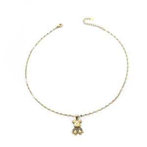 Collar con colgante de oso de acero inoxidable 316L chapado en oro PVD para mujer, joyería de moda. - Product Image 1