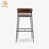 Tabouret de bar industriel rétro DAYLIGHT FURNITURE, en métal noir avec repose-pieds, chaise haute vintage pour îlot de cuisine