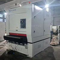 Sander à bande large pour le polissage de surface des panneaux de bois, composants électriques de haute qualité pour usage industriel