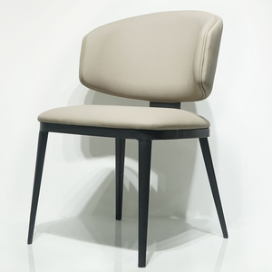 <span class=keywords><strong>Chaise</strong></span> de <span class=keywords><strong>salle</strong></span> <span class=keywords><strong>à</strong></span> <span class=keywords><strong>manger</strong></span> <span class=keywords><strong>en</strong></span> <span class=keywords><strong>cuir</strong></span> moderne de luxe Modhomi pour table <span class=keywords><strong>à</strong></span> <span class=keywords><strong>manger</strong></span> Chaises de <span class=keywords><strong>salle</strong></span> <span class=keywords><strong>à</strong></span> <span class=keywords><strong>manger</strong></span> modernes de luxe avec pieds <span class=keywords><strong>en</strong></span> métal pour restaurant et maison - Product Image 1