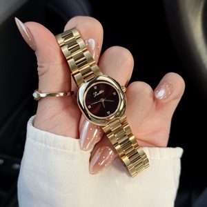 Bracelet de montre Scottie 9863 en acier inoxydable au design circulaire classique européen – Idéal pour un look professionnel exclusif - Product Image 1