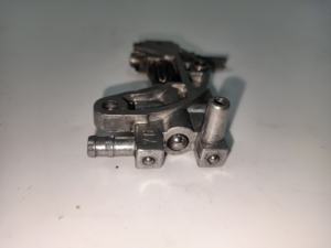 مضخة زيت منشار سلسلي معدنية من UM مع مجموعة تروس حلزونية لمنشار سلسلي 4500 5200 5800 45CC 52CC طويلة العمر - Product Image 3