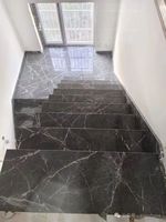 Dalle de marbre gris Pietra, 4 marches d'escalier, dalles de marbre gris Wyndham pour décoration intérieure, carreaux avec veines blanches, carreaux muraux gris Wyndham
