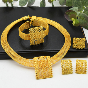 Bijoux <span class=keywords><strong>fantaisie</strong></span> en gros pour femmes, colliers de mode pour femmes, ensemble de bijoux plaqués or de haute qualité - Product Image 4